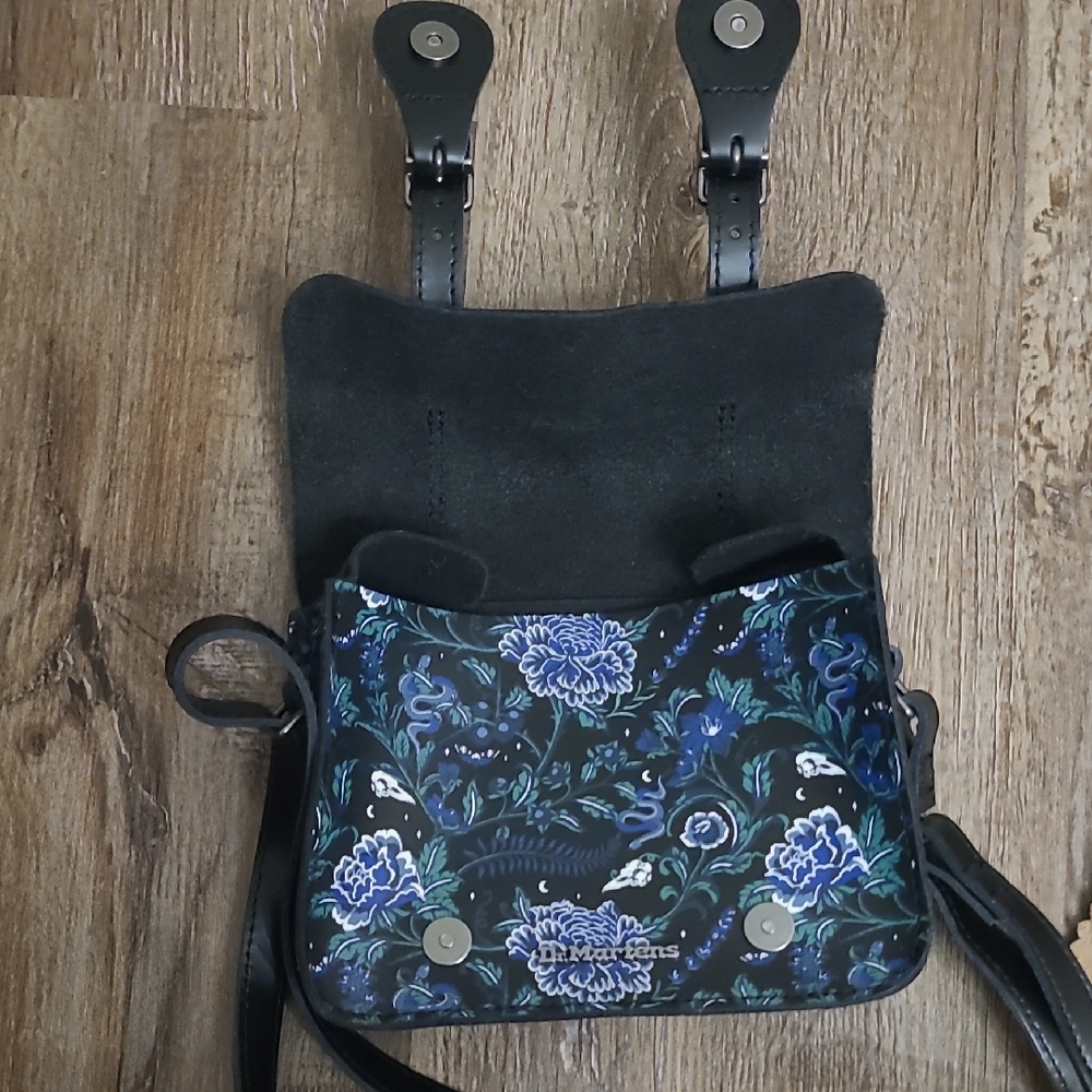 Dr. Martens Mystic Floral Crossbody Mini Satchel Bag - Picture 7 of 8